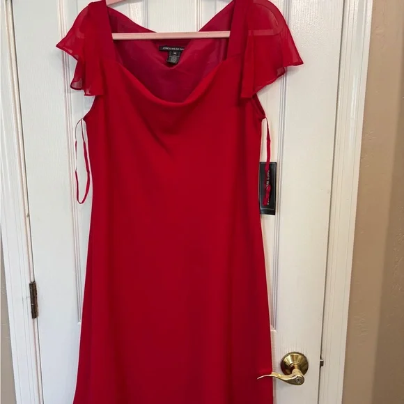 Jones Wear NWT Lined Red Silk Midi Dress Women’s Size 16 Workwear - Picture 1 of 7